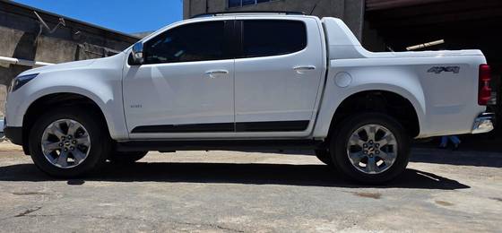 CHEVROLET S10 2.8 16V TURBO DIESEL LTZ CD 4X4 AUTOMÁTICO